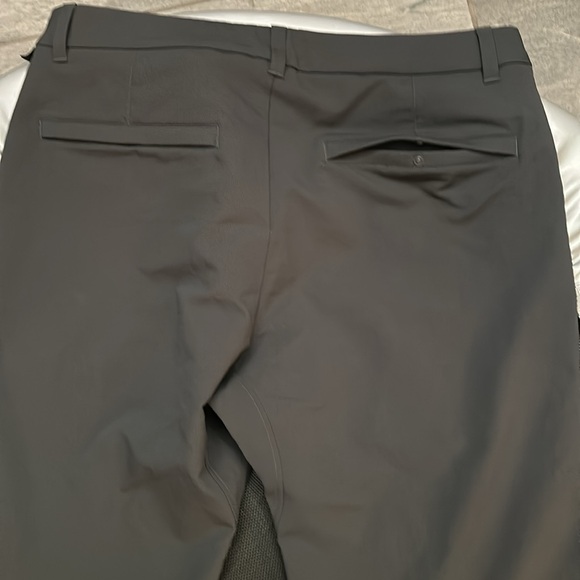 Lululemon New Venture Pants Slim men’s Sz 34 like new - Picture 10 of 11